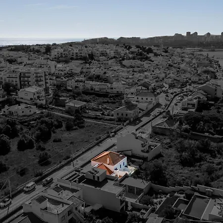 בית נופש Housa - Tio Joao And Tia Noemia House, 800 Meters From The *